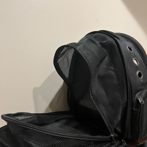 Travel Cat Backpack! - Picture 4 of 10